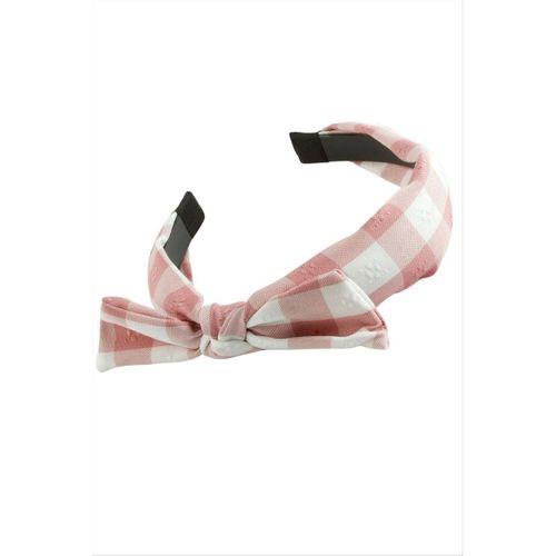 Kare Desenli Fiyong Taç