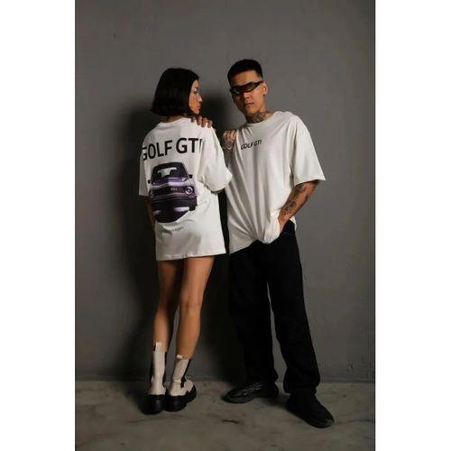 Erkek Oversize Baskılı Tişört – Golf GTI Retro Araba Desenli, Ön - Arka Dijital Baskı, Sokak Modası Stil - Beyaz