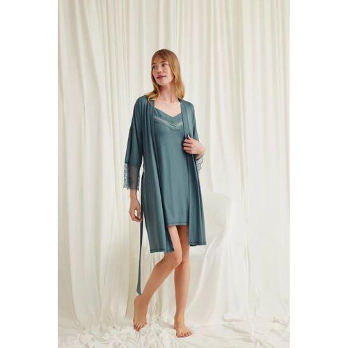 Dekolteli Yakası Ve Kolu Dantelli Sabahlık Takımı