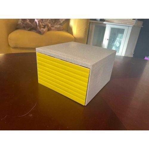 - Oyuncak Araba Garajı (Bu ürün Sadece Plastik parçadır - Almadan Önce Soru Sorabilirsiniz)