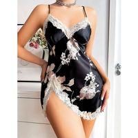 Özel Tasarım Çiçek Desenli İnce Askılı Dantel İşlemeli Sırt Dekolteli Siyah Mini Saten Gecelik