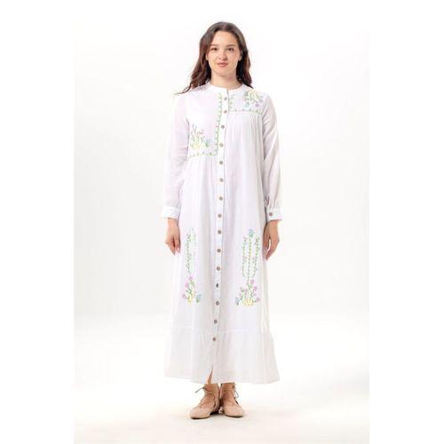 Uzun Kol Neşe Nakış Detaylı Boydan Düğmeli Yazlık Şile Bezi Uzun Elbise Beyaz Byz