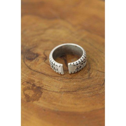 Desenli Metal Ayarlanabilir Erkek Yüzük