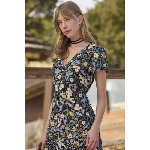 %100 Viskon Desenli Önden Düğmeli Elbise