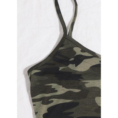 Kadın Kamuflaj Desenli Askılı Crop Top Ve Şortlu Gecelik Takım