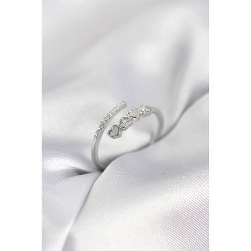 Gümüş Renk Zirkon Taşlı Minimal Kalp Model Kadın Yüzük