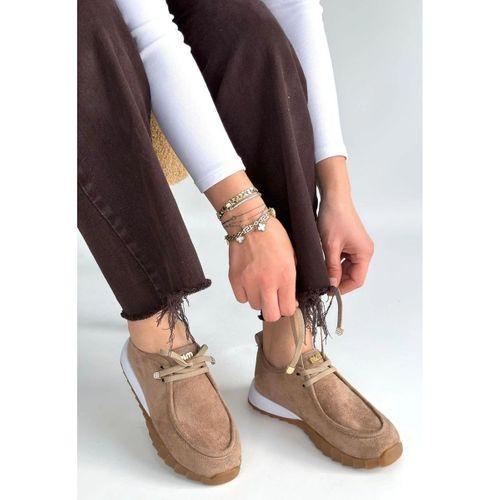 Sier Bej Süet Bağcıklı Spor Ayakkabı