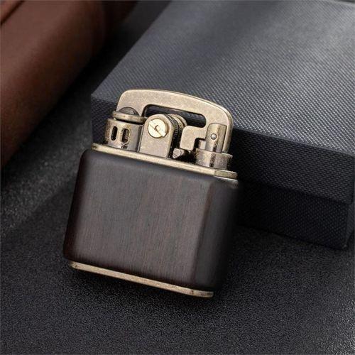 Honest Vintage Benzinli Ahşap Çakmak Siyah