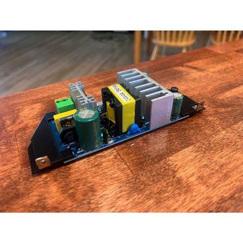 Klipsch Cinema 600 Güç Kaynağı Braketi 3D Baskı (Bu ürün Sadece Plastik parçadır - Almadan Önce Soru Sorabilirsiniz)