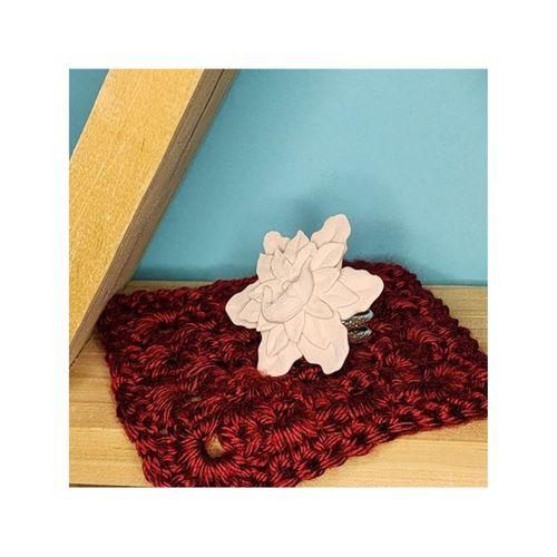 18. Gün Poinsettia Cücesi (Bu ürün Sadece Plastik parçadır - Almadan Önce Soru Sorabilirsiniz)