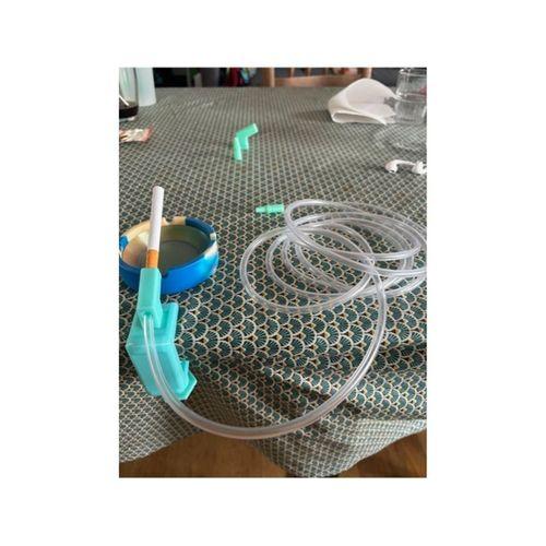 Engelli İçin Sigara Tutucu (Bu ürün Sadece Plastik parçadır - Almadan Önce Soru Sorabilirsiniz)