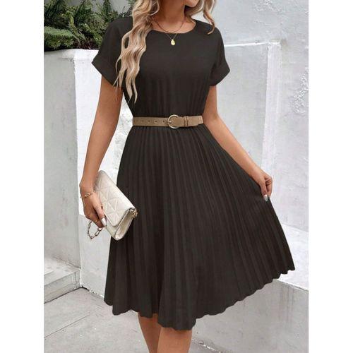 Kadın Kısa Kollu Yakası Açık Belden Lastikli Pileli Kısa Ithal Krep Elbise