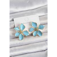 Mavi Mineli Çiçek Model Pirinç Kadın Küpe