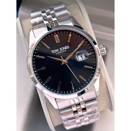 Tom Jones Bileklik Hediyeli Çelik Kordon 3 Atm Suya Dayanıklı 2 Yıl Garantili Erkek Kol Saati 10088.2