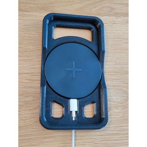 Apple iPhone 13 Pro Max ve Ikea Livboj Kablosuz Şarj Cihazı - 5149340