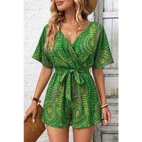 Kadın Kısa Kollu Kruvaze Yakalı Belden Kuşaklı Desenli Kısa Süprem Tulum