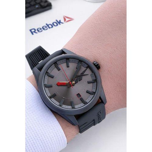 Reebok Silikon Kordon 50 Mt Suya Dayanıklı Spor Kasa 2 Yıl Garantili Erkek Kol Saati RV.BK.G4S
