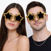 Altın Renk Disko Yıldızı Retro Parti Gözlüğü 16X7 cm