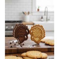 Sevimli Kirpi Figürlü Kurabiye Kalıbı ve Hamur Kesici – Şeker Hamuru ve Oyun Hamuru İçin İki Parça Kalıp