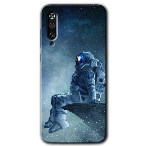 Potkal Hediye Fabrikası Xiaomi Mi 9 SE Kılıf HD Desen Baskılı Arka Kapak - Astronot Yalnızlığı