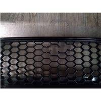 Ford Focus ST Izgara Eklemesi 3D Baskı (Bu ürün Sadece Plastik parçadır - Almadan Önce Soru Sorabilirsiniz)