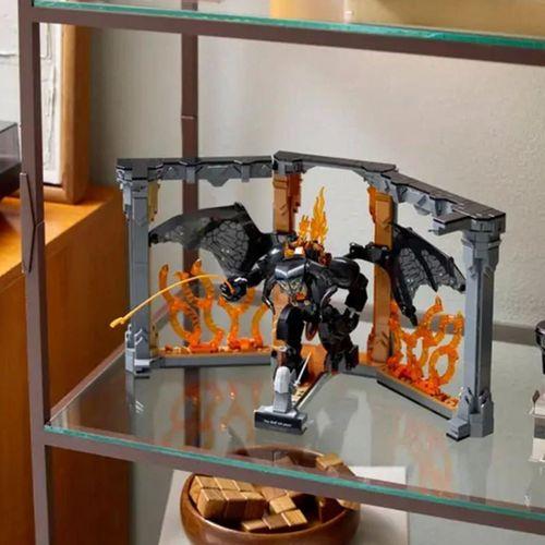 Eğitici Oyuncak 10367 Lego icons - Yüzüklerin Efendisi: Balrog™ Kitaplık Dekoru 1201 parça +18 yaş
