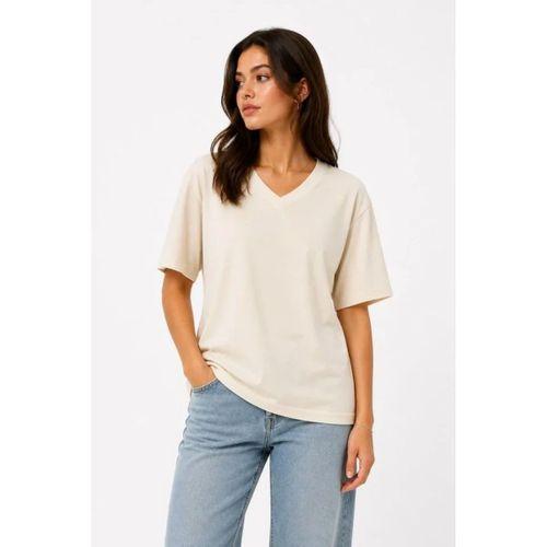 V Yaka Basic Tişört Kısa Kol Yazlık Regular Fit T-Shirt - Bej