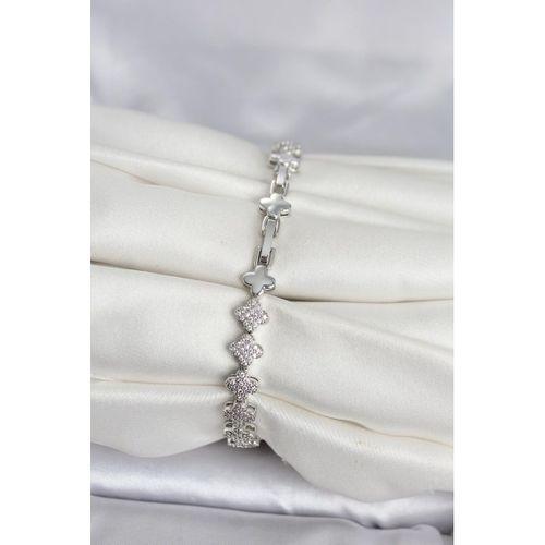 Pirinç Gümüş Renk Yonca Model Sıralı Zirkon Taşlı Kadın Bileklik