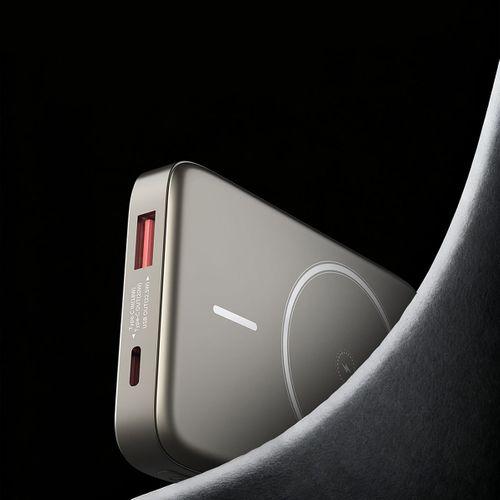 Lenyes PW1012D PD 20W Dijital LED Göstergeli 360 Derece Dönebilen Standlı Kablosuz Şarj Özellikli Wireless Powerbank 15W 10000mAh