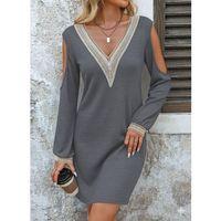 Kadın Uzun Kollu Omuzdan Açık V Dantel Yakalı Mini Waffle Elbise