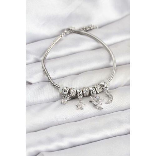 Pirinç Gümüş Renk Kalpli Model Charmlı Kadın Bileklik