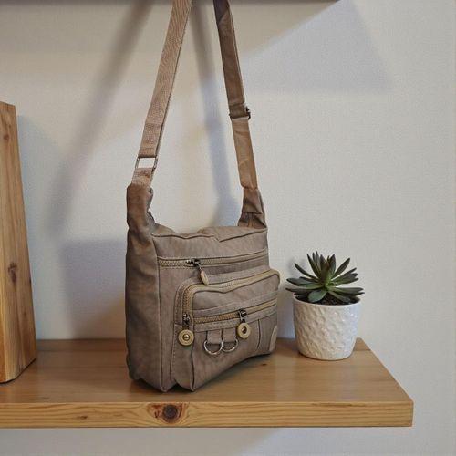 Fiyra ç2 Vizon Beş Gözlü Krinkıl Kumaş Bayan Çapraz Omuz Çanta