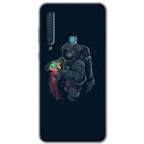 Galaxy A9 2018 Kılıf HD Desen Baskılı Arka Kapak - Astronot Kıyafeti