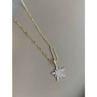 Taşlı Yıldız Kolye - Altın