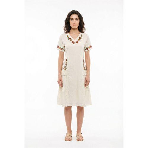 Kısa Kol Belgin V Yaka Yazlık Vual Elbise Krem Krm