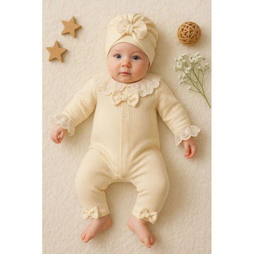 Dantel Yaka Detaylı Şapkalı 2'li Kız Bebek Tulum