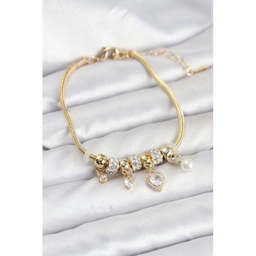 Pirinç Gold Renk Kalp Charmlı Kadın Bileklik - TJ-BB8209