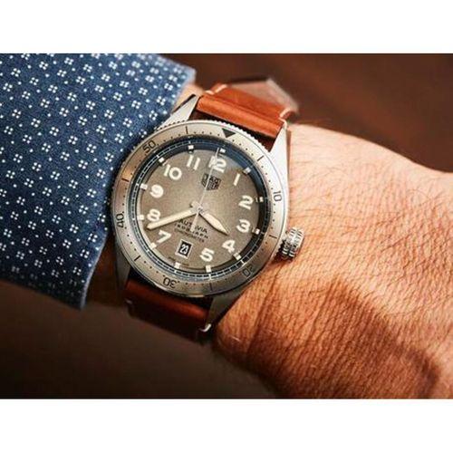 Tag Heuer Autavia WBE5111.FC8267 Erkek Kol Saati