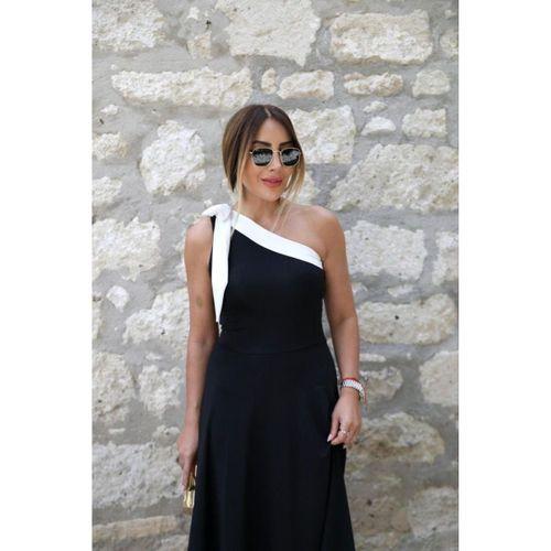 Kadın Tek Omuzu Açık Omuzlardan Kurdela Detaylı çift Renkli Ithal Krep Elbise