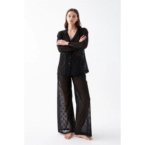 Kadın Siyah Şeffaf Jakar Düğmeli Pijama Takımı