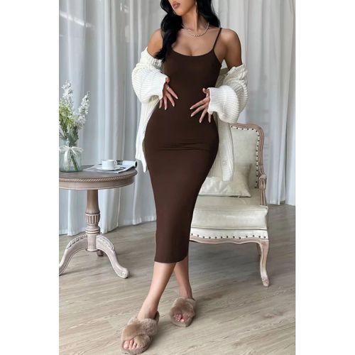 Kadın Kahverengi Yırtmaçlı Diz Altı Vücüdu Saran Gecelik