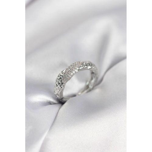 Zirkon Taşlı Puntalı Gümüş Renk Kadın Yüzük