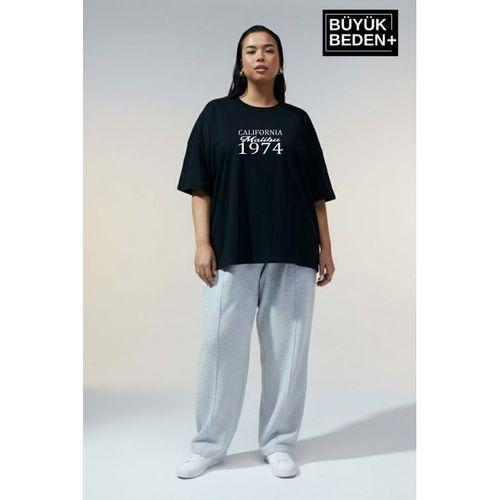 Süperlife Kadın Büyük Beden California 1974 Baskılı 3xl-6xl Bisiklet Yaka Tshırt SPR25BTSK510-2