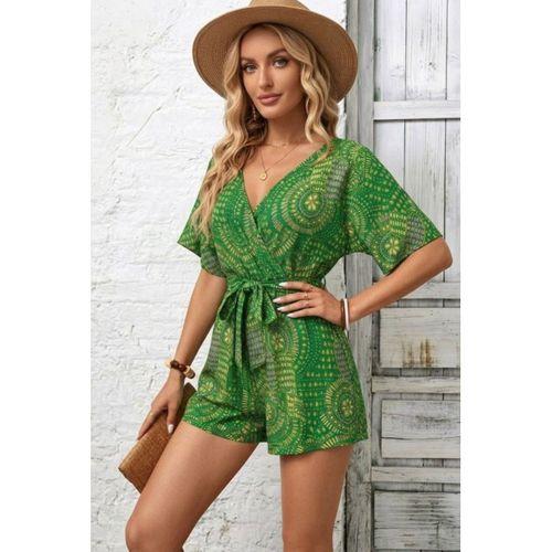 Kadın Kısa Kollu Kruvaze Yakalı Belden Kuşaklı Desenli Kısa Süprem Tulum