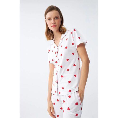 Kadın Beyaz Kırmızı Kalpli Önden Düğmeli Pijama Takımı