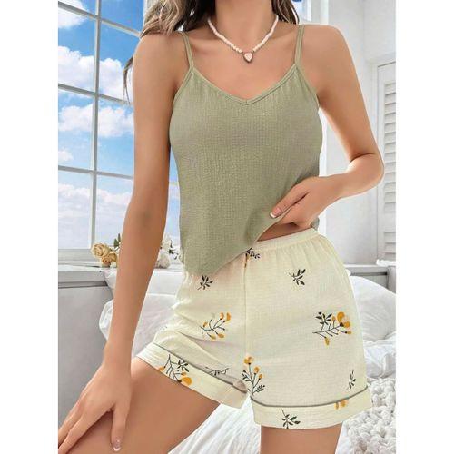 Kadın Ekru Çiçek Baskılı Şortlu Gecelik Pijama Takımı Rahat Şık 2’li Set