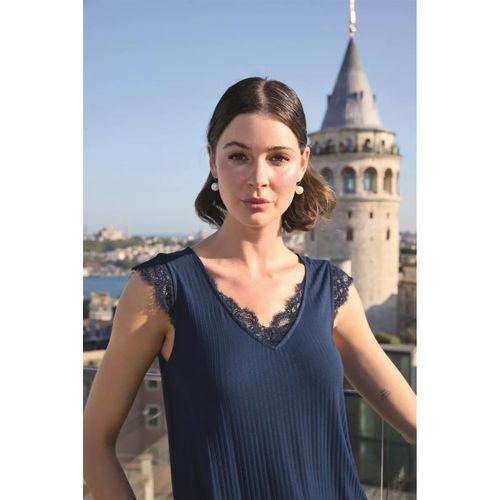 Yaprak Desenli Ve Dantelli 3'lü Pijama Takımı