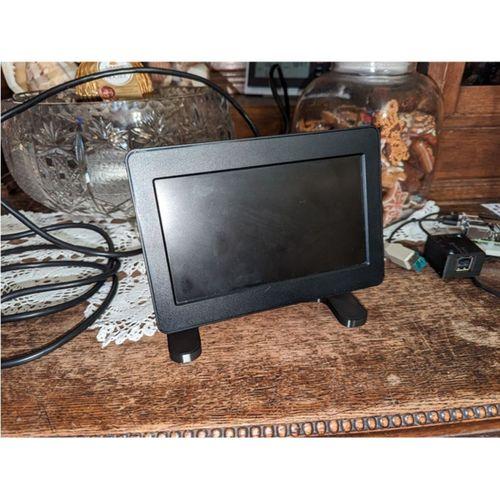 Fujitsu 7 LCD KD02902 6132 Standı (Bu ürün Sadece Plastik parçadır - Almadan Önce Soru Sorabilirsiniz)