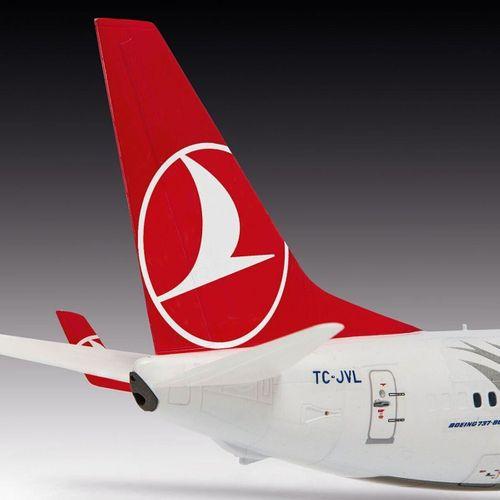 3772 Revell - Turkish Airlines Boeing 737-800 Maket Kiti