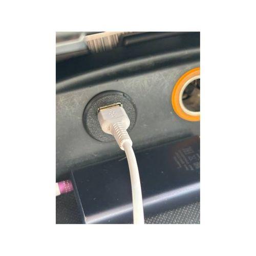 Citroen C4 B7 İçin USB AUX Portu (Bu ürün Sadece Plastik parçadır - Almadan Önce Soru Sorabilirsiniz)